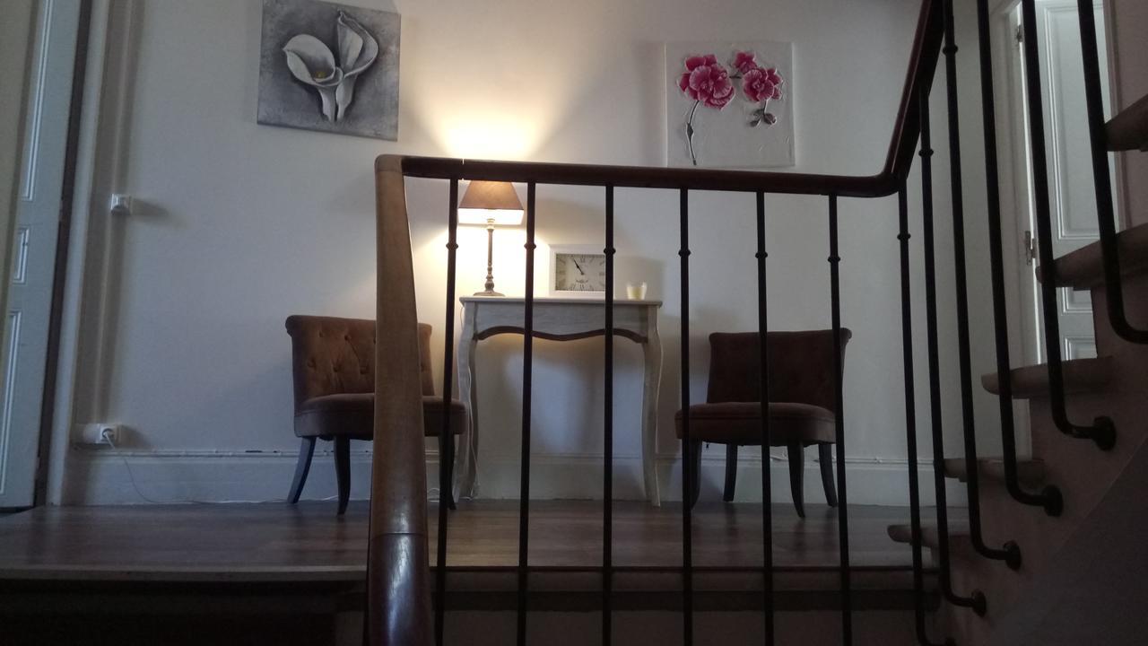 Maison De Ville Bed and Breakfast Magny-en-Vexin Εξωτερικό φωτογραφία