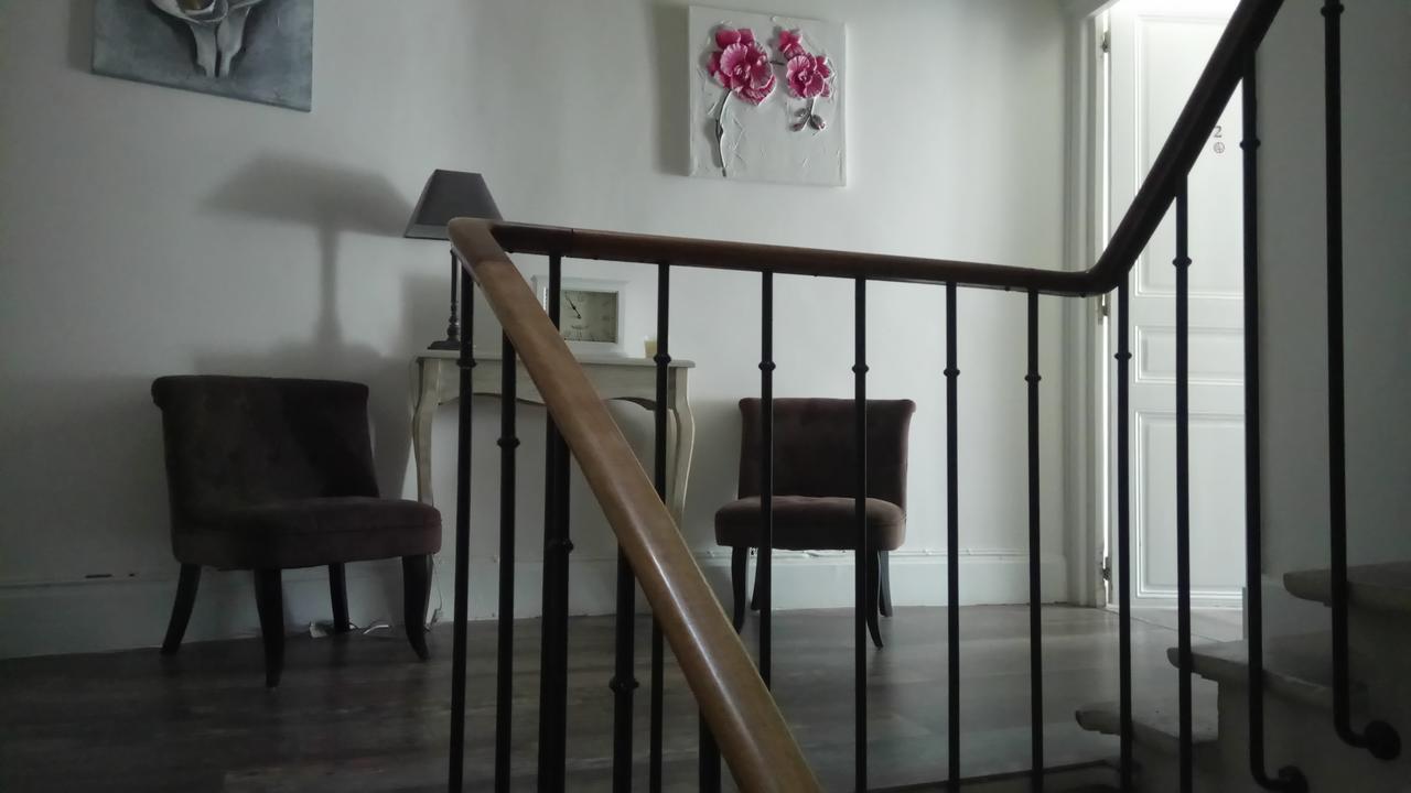 Maison De Ville Bed and Breakfast Magny-en-Vexin Εξωτερικό φωτογραφία