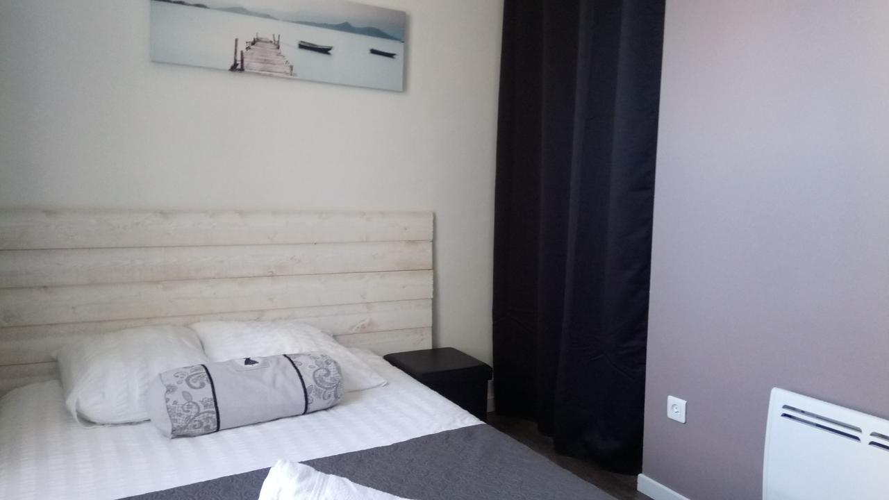 Maison De Ville Bed and Breakfast Magny-en-Vexin Εξωτερικό φωτογραφία