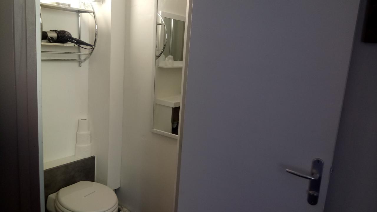 Maison De Ville Bed and Breakfast Magny-en-Vexin Εξωτερικό φωτογραφία